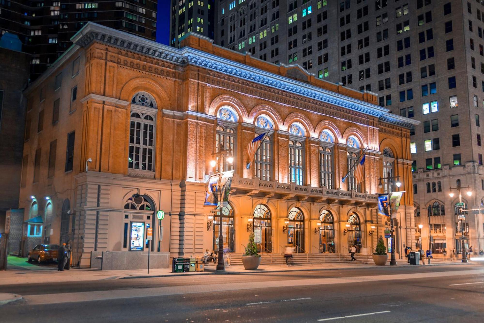 Holiday Inn Express Philadelphia-Midtown By Ihg Экстерьер фото